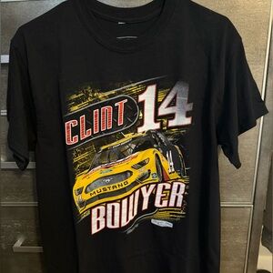 Clint bowyer nascar tee NWOT